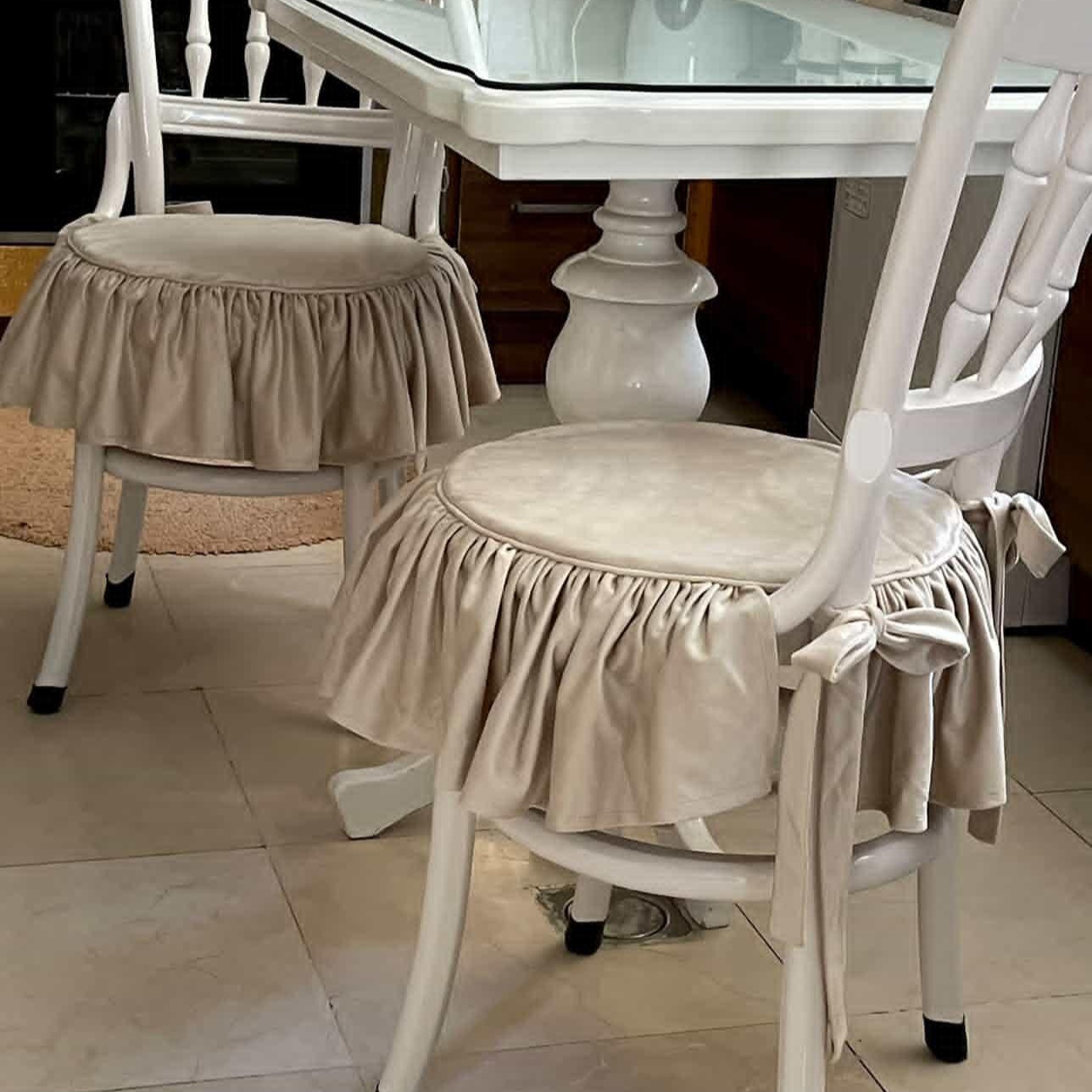 پد صندلی مخمل دور چین