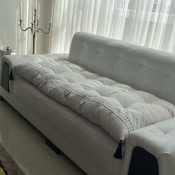 تشکچه کتان بوهو افقی با منگوله ( پف زیاد )